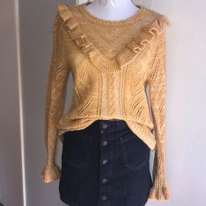 NWOT Kensie- Mustard Sweater w/Ruffles, size M